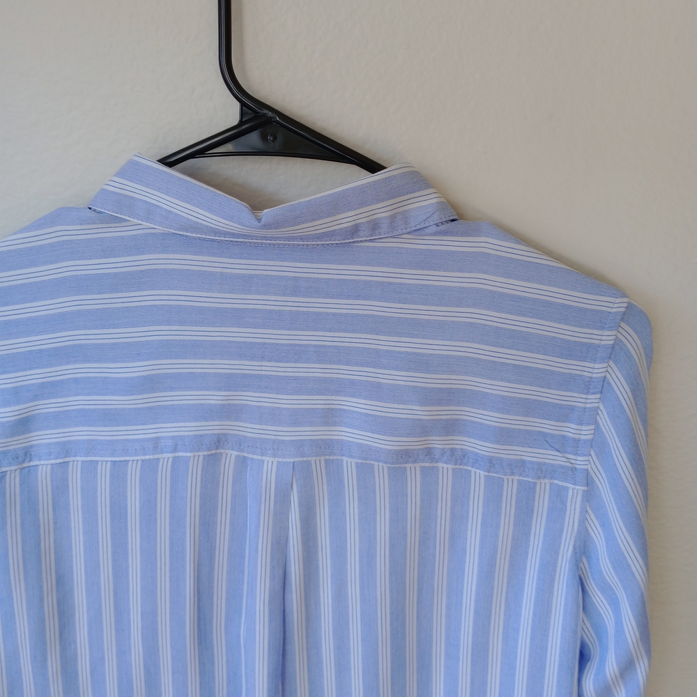 Banana Republic Light Blue and White Striped Blouse - Picture 6 of 9